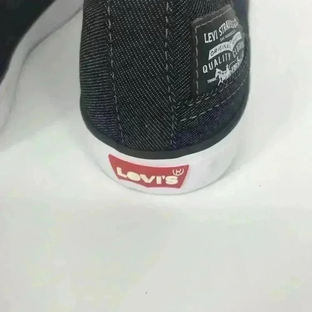 Levi’s Stan Buck C Men’s Sneakers Size 8 Black Denim Retro Comfort Casual